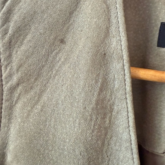 Marquise Taupe Garment - Picture 4 of 9